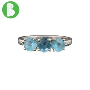 10K SOLID WHITE GOLD BLUE TOPAZ THREE STONE RING (7)